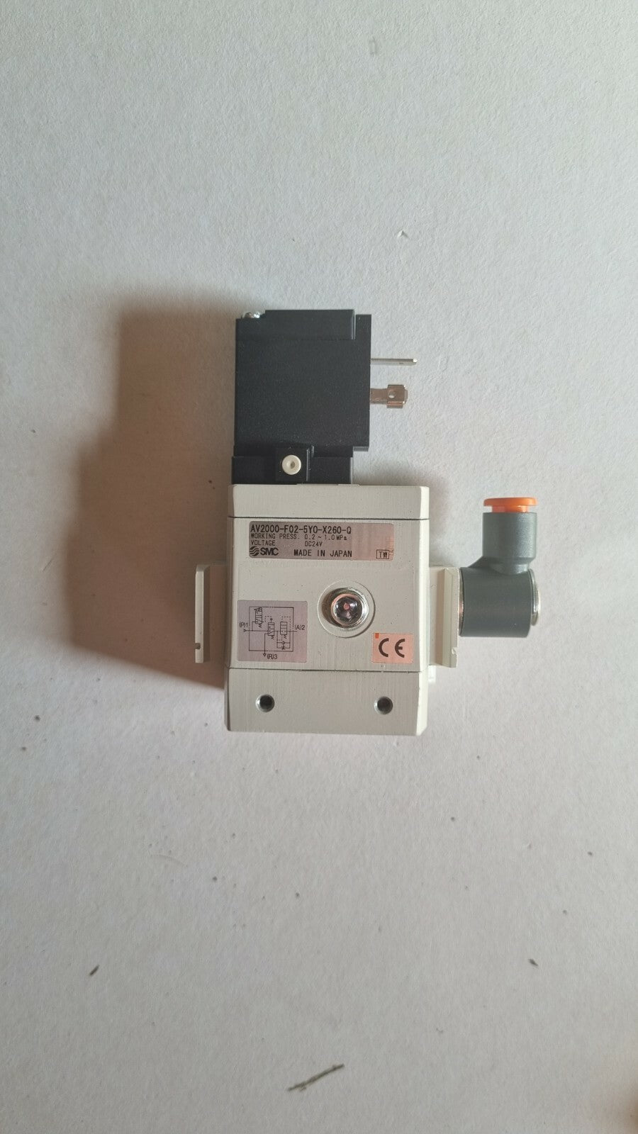 SMC AW2000-F02-5Y0-X260-Q Filtro Regolatore Aria Compressa Pneumatico1