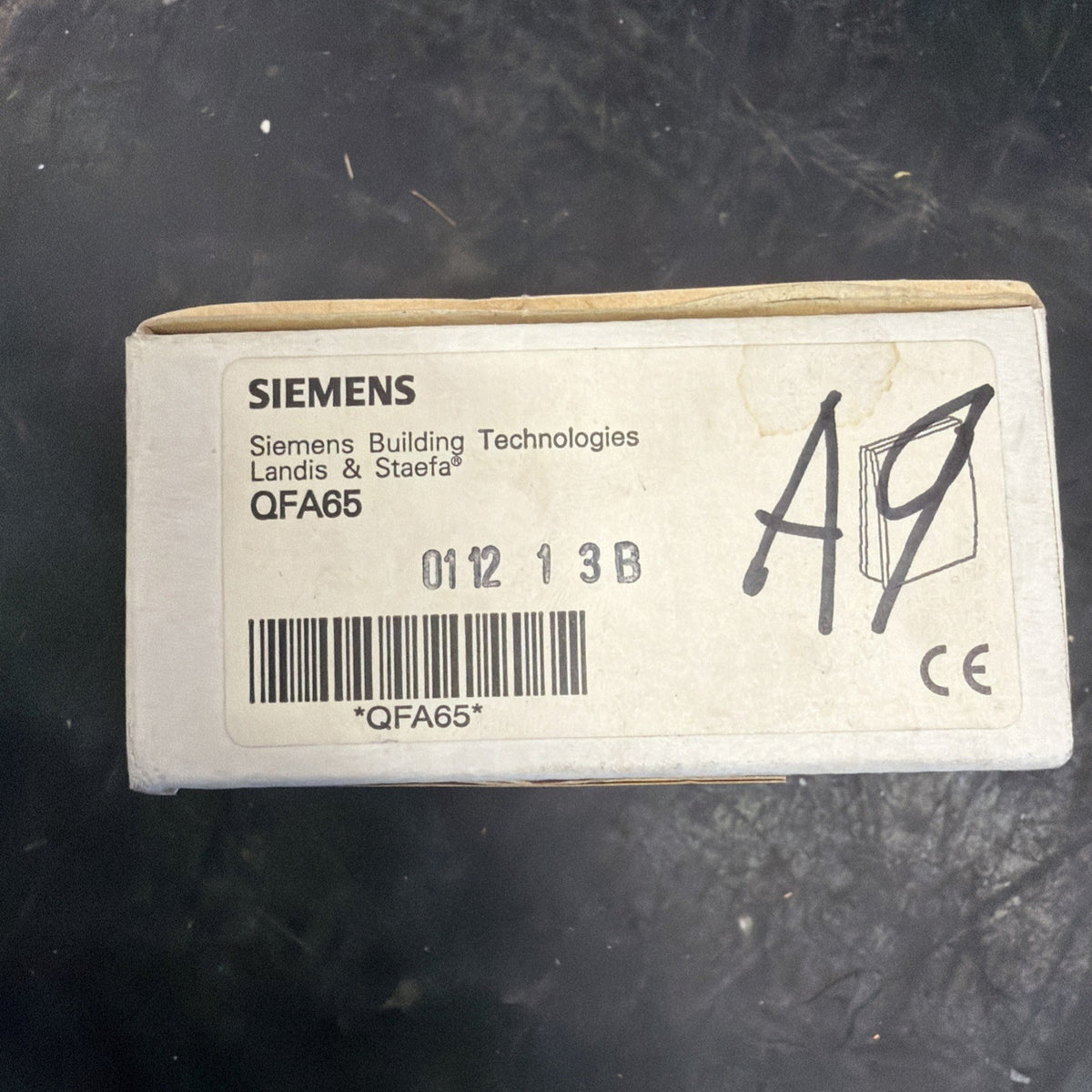 Siemens QFA65.1 Sensore Ambiente Umidità e Temperatura1