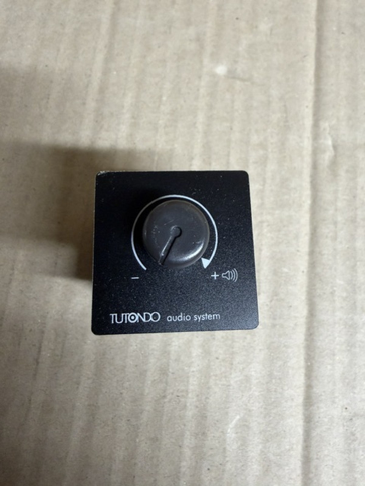 Tutondo CZ100V50N regolatore volume audio linea 100V 50W nero comando nuovo0