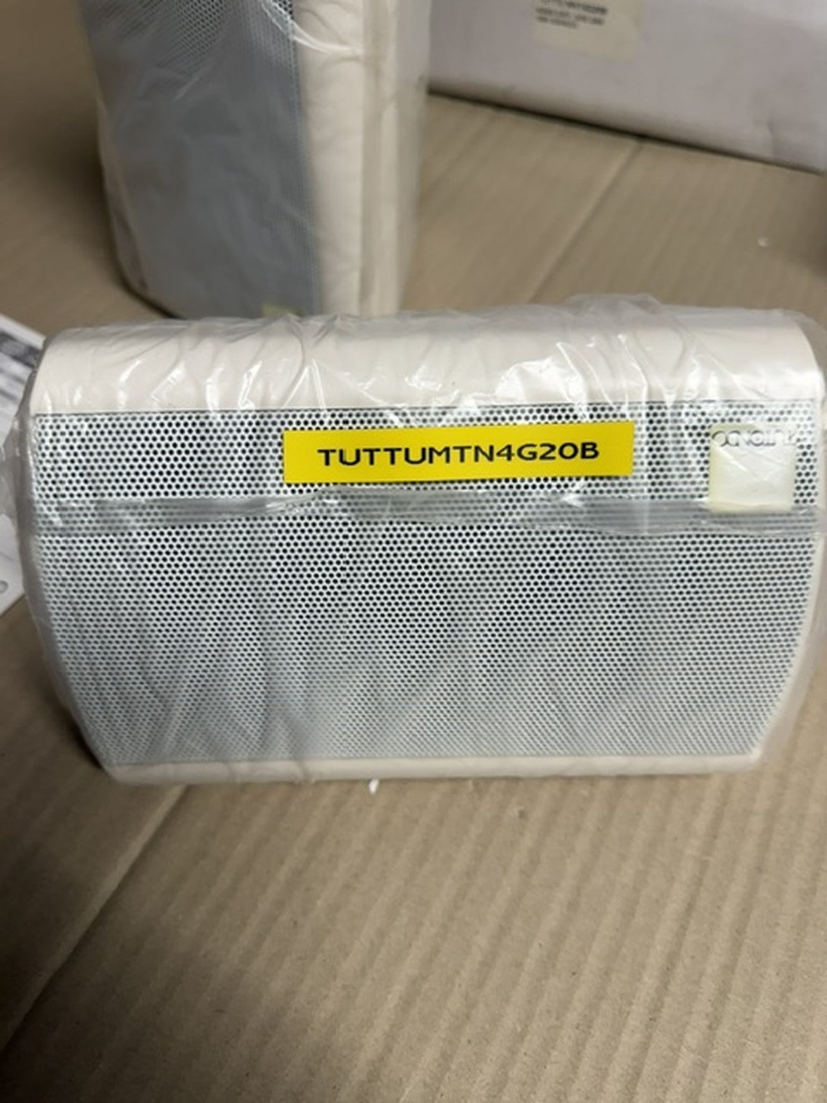 Tutondo Minni MNT4G20B coppia diffusori 2 vie 20W linea 100V parete bianchi1