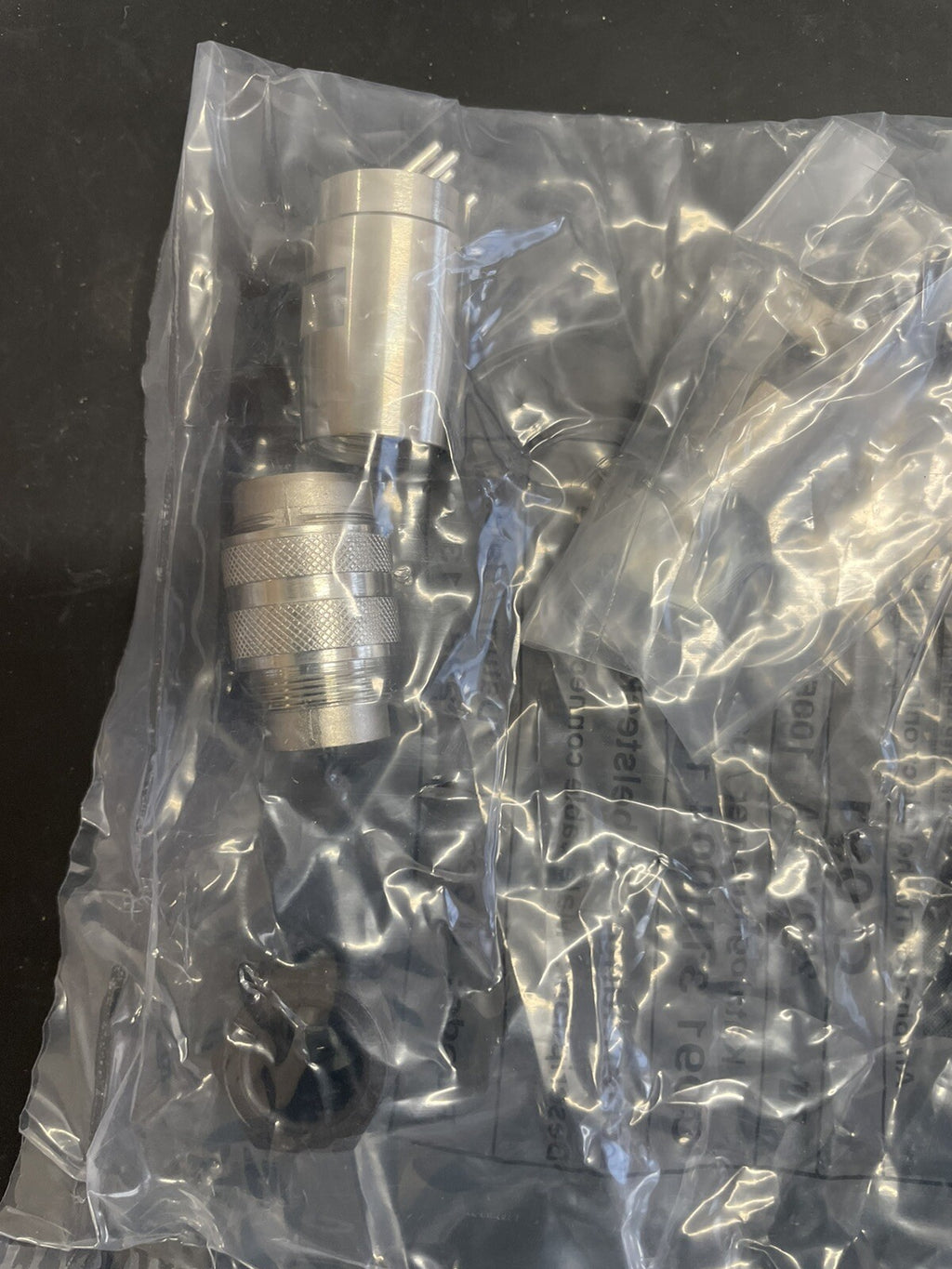 Amphenol Tuchel C091 31H004 101 2 Connettore Maschio 4 Poli 250V 5A1