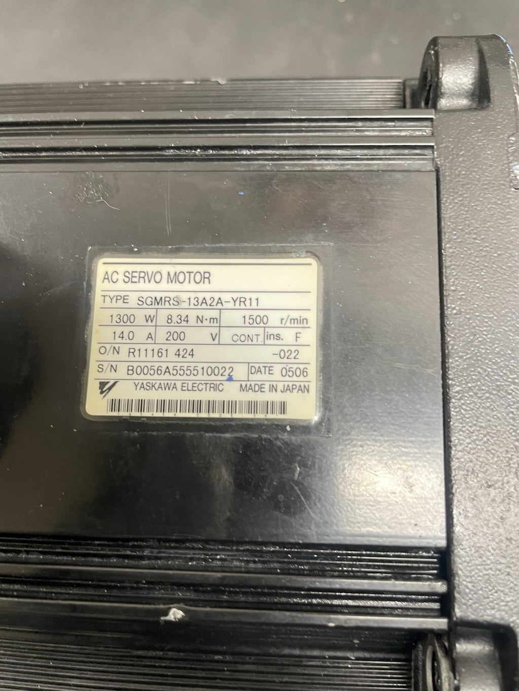 Yaskawa SGMRS-13A2A-YR11 Servomotore AC2