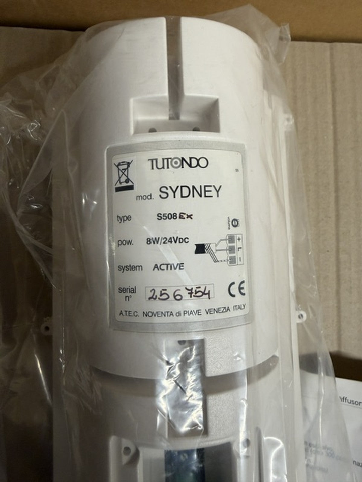 Tutondo Sydney S508EXB diffusore attivo 2 vie 8W 24Vdc da esterno bianco1