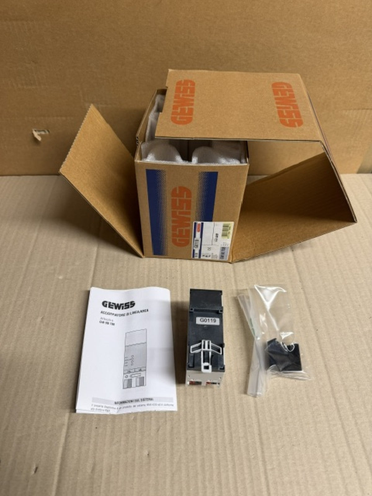 Gewiss GW90708 accoppiatore di linea KNX EIB guida DIN nuovo imballo originale0