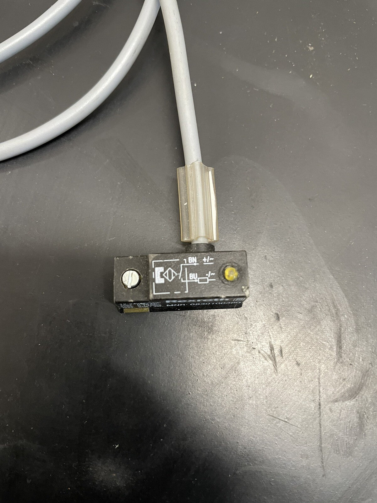 Bosch Rexroth 0830100380 Sensore Magnetico per Cilindro Pneumatico1