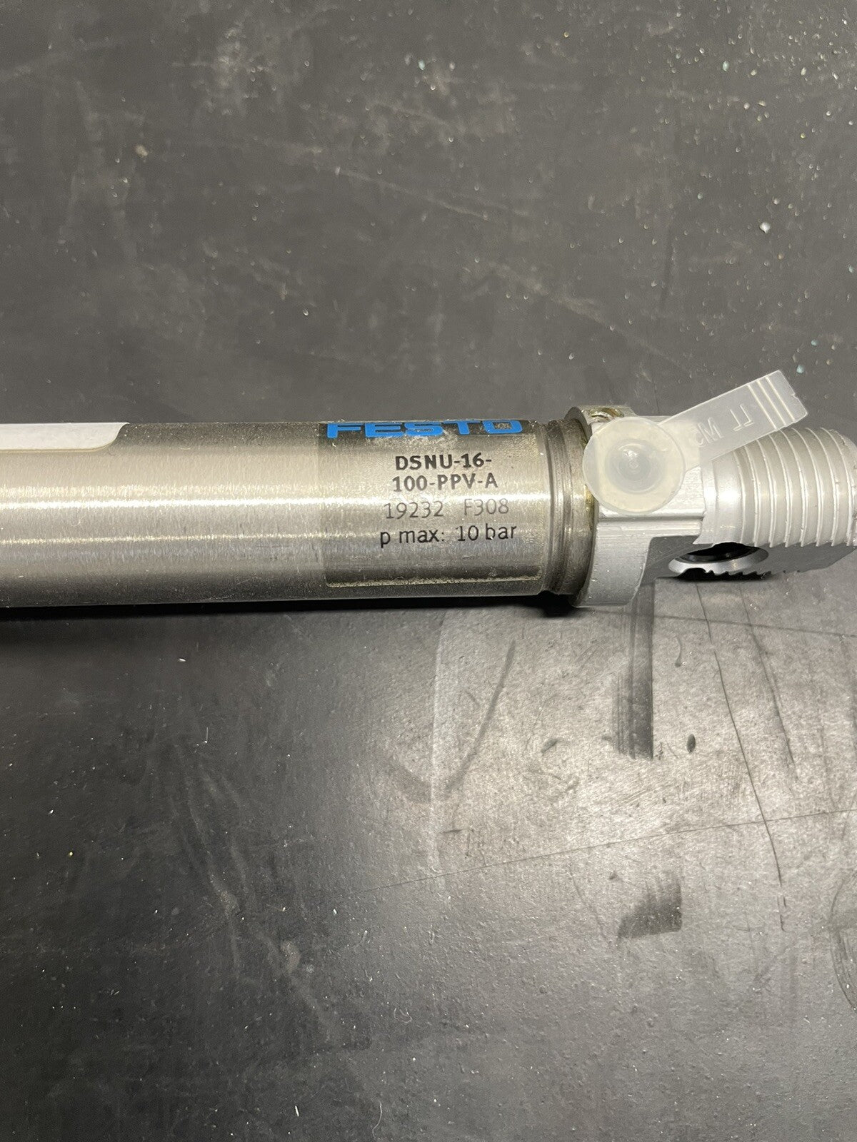 Festo DSNU-16-100-PPV-A 19232 Cilindro Pneumatico ISO 64321