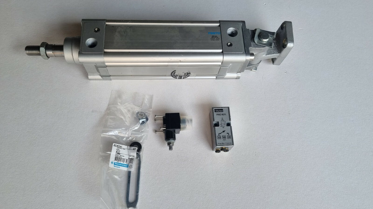 Festo DNC-63-125-PPV-A Cilindro Pneumatico ISO 15552 Alesaggio 63 Corsa 1250