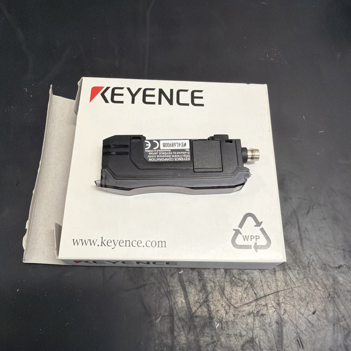 Keyence FS-N11CP Amplificatore Fibra Ottica PNP Nuovo0